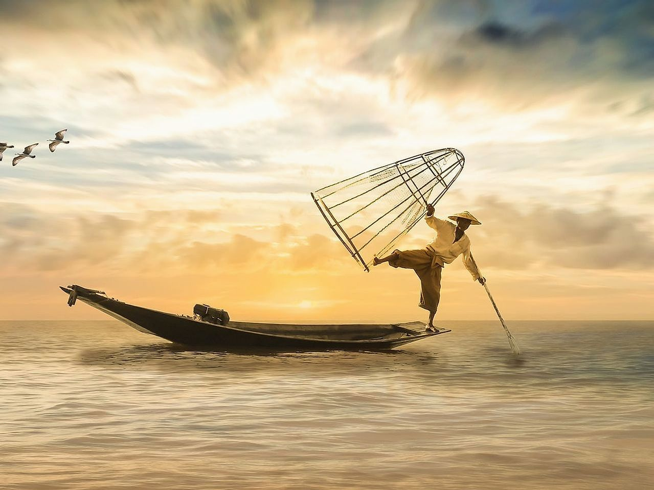 Pescador na água